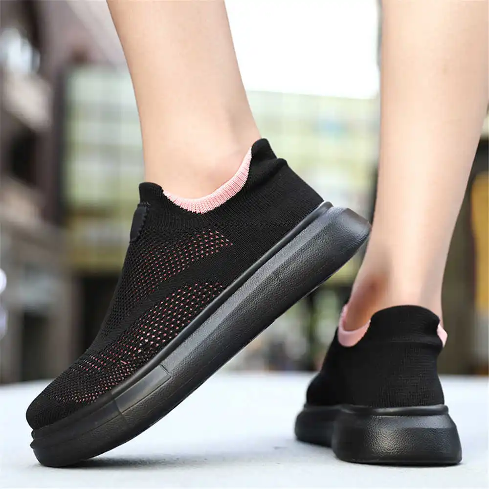 Formal Wear For Women Lifestyle - Calze con plateau scarpe marroni per