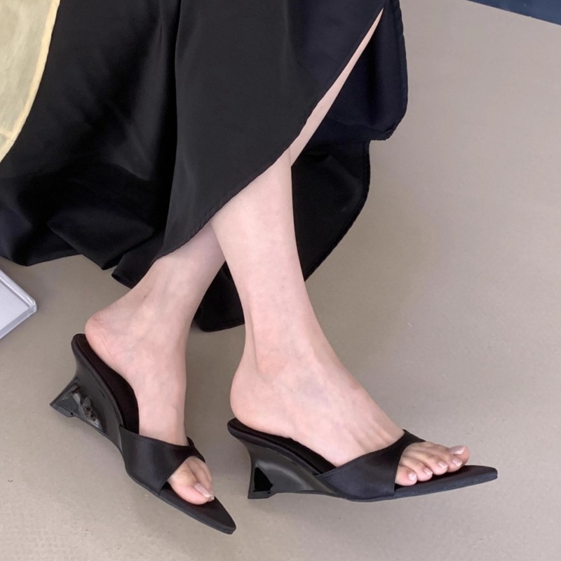 Nuove Ciabatte Estive con Zepp - Women Formal Wear For Summer recensione e prezzo