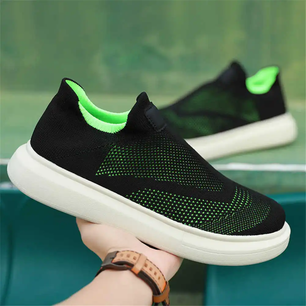 Calze con plateau scarpe marro - Formal Wear For Women Lifestyle recensione e prezzo